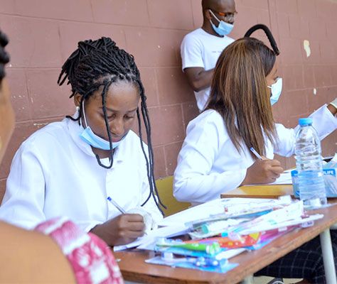 campanha de conscientização dental em angola